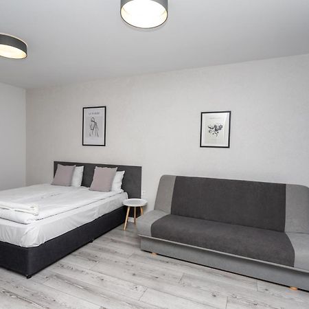 Guest House Desi - Къща За Гости Деси Baltsjik Buitenkant foto
