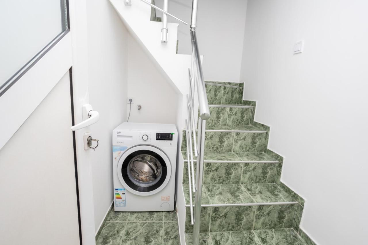 Guest House Desi - Къща За Гости Деси Baltsjik Buitenkant foto