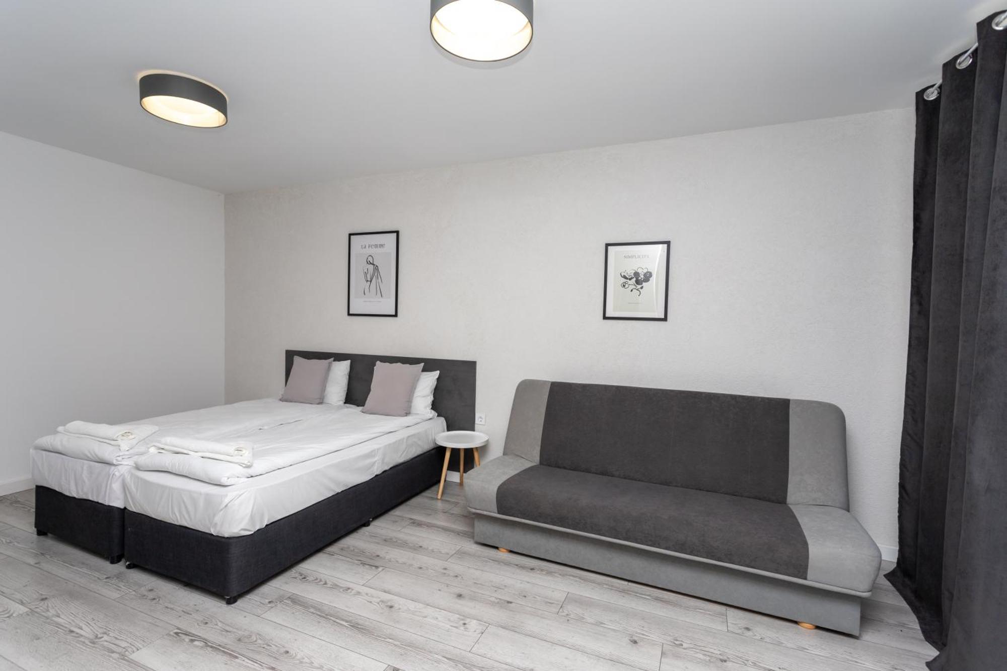 Guest House Desi - Къща За Гости Деси Baltsjik Buitenkant foto