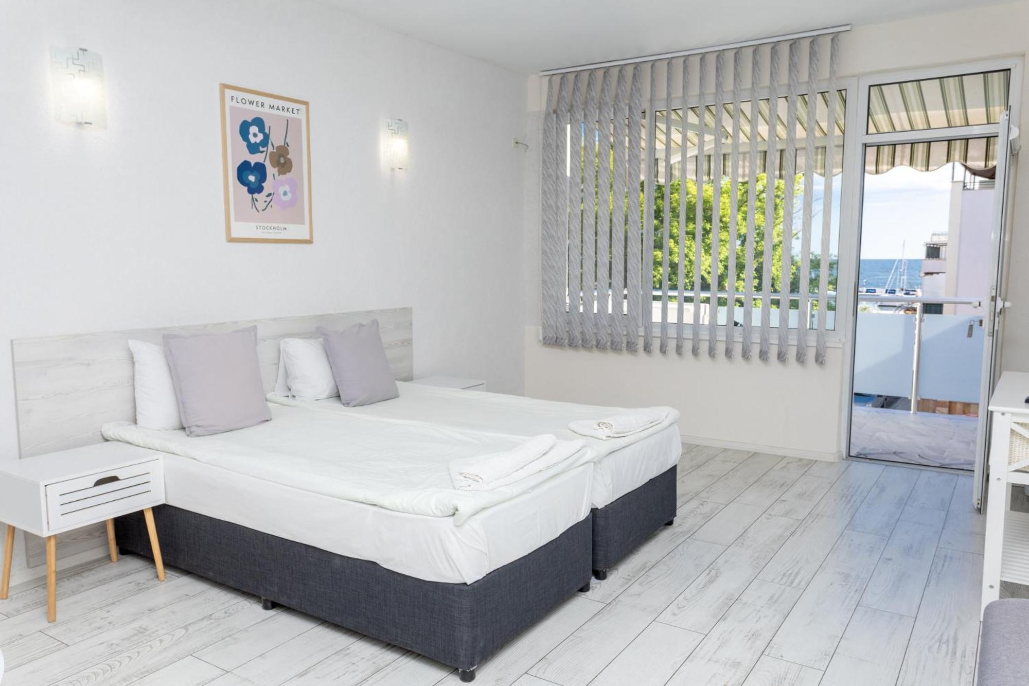 Guest House Desi - Къща За Гости Деси Baltsjik Buitenkant foto