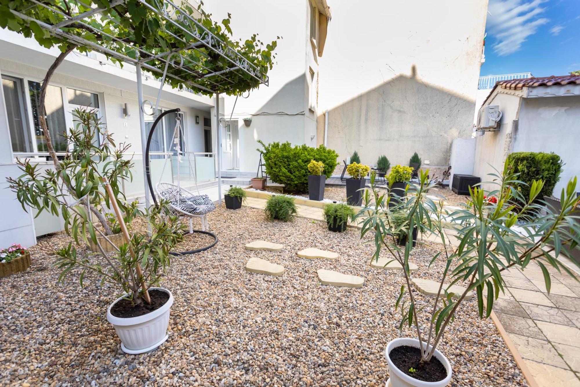 Guest House Desi - Къща За Гости Деси Baltsjik Buitenkant foto