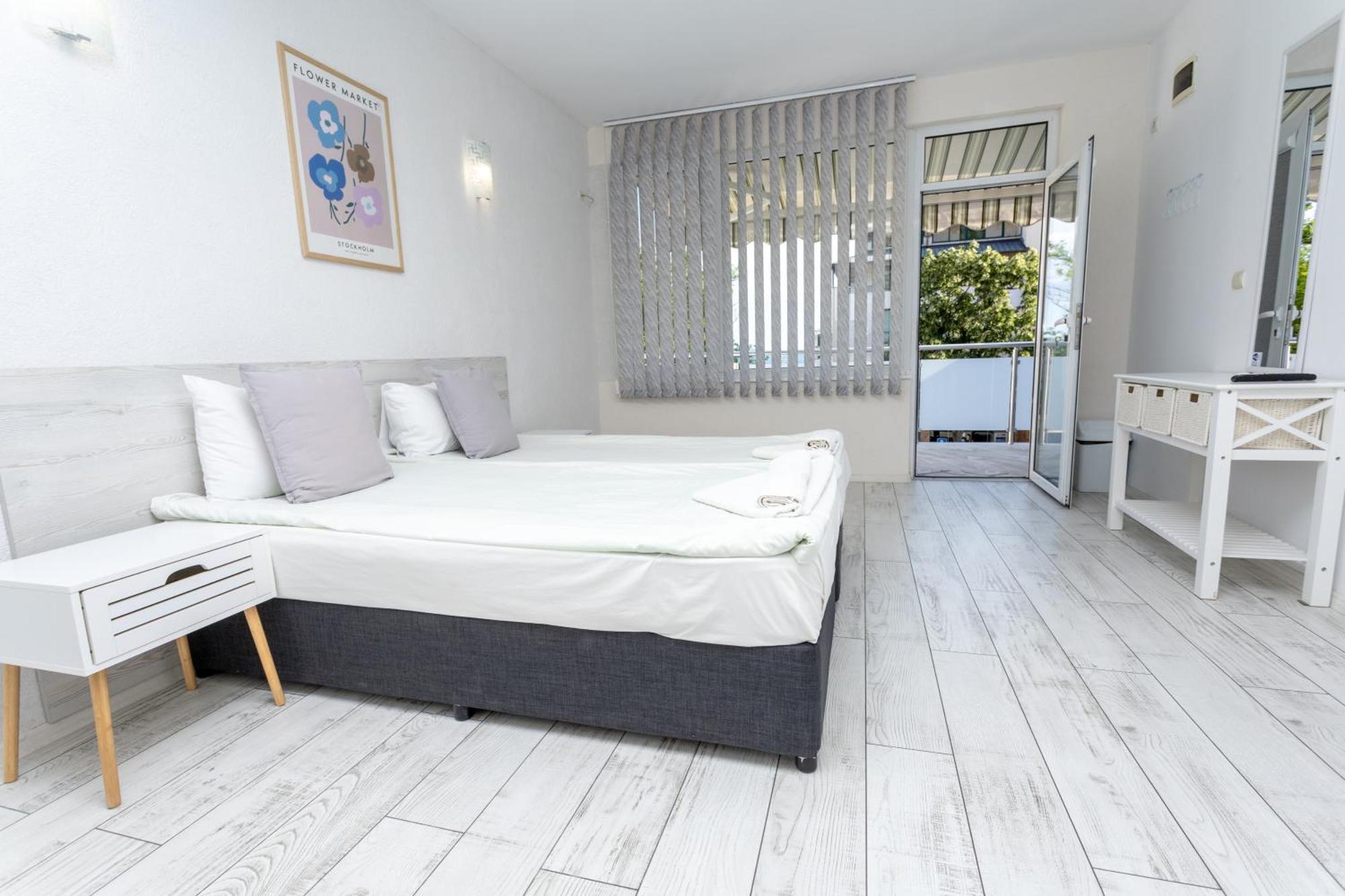 Guest House Desi - Къща За Гости Деси Baltsjik Buitenkant foto