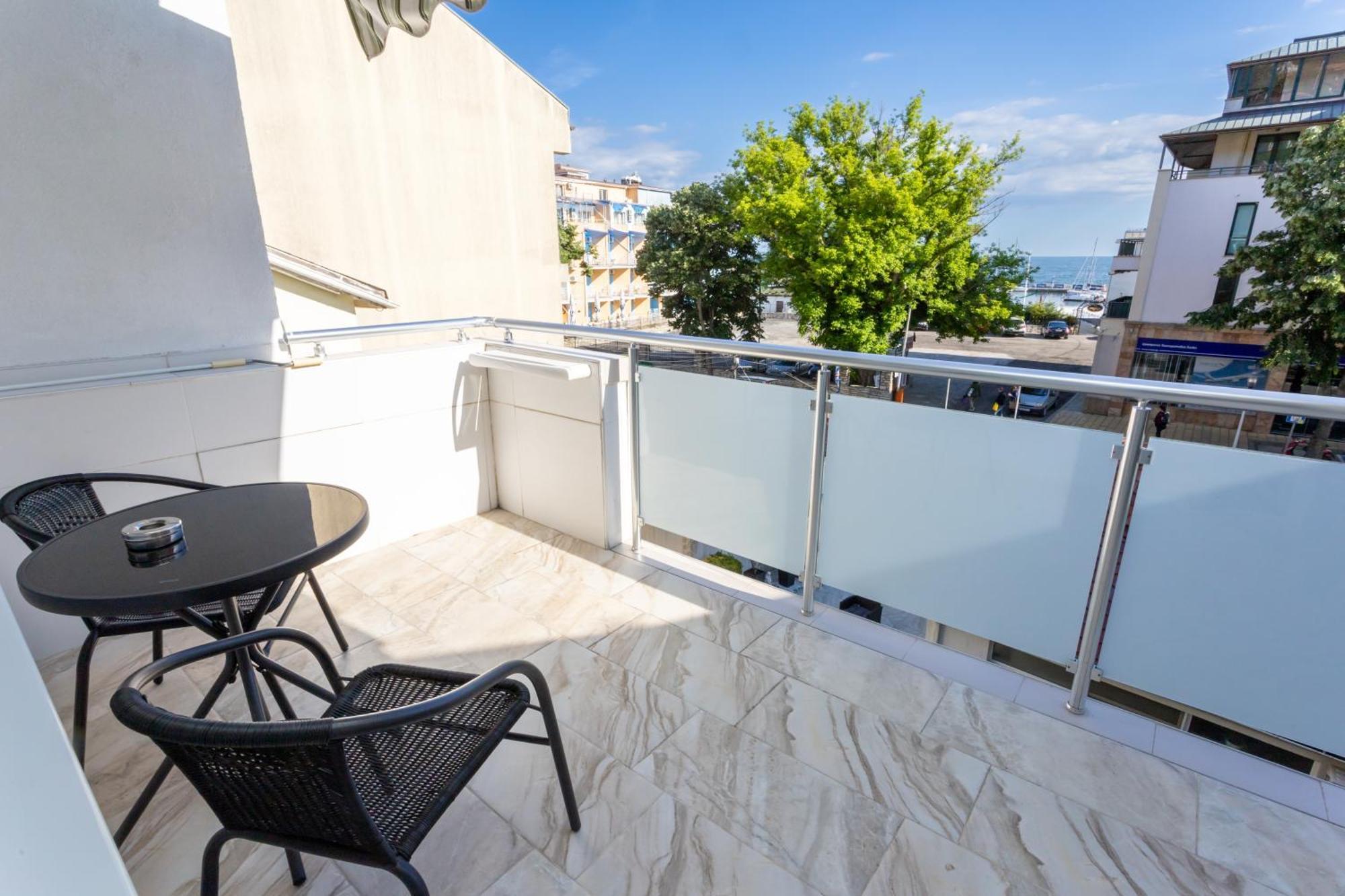 Guest House Desi - Къща За Гости Деси Baltsjik Buitenkant foto