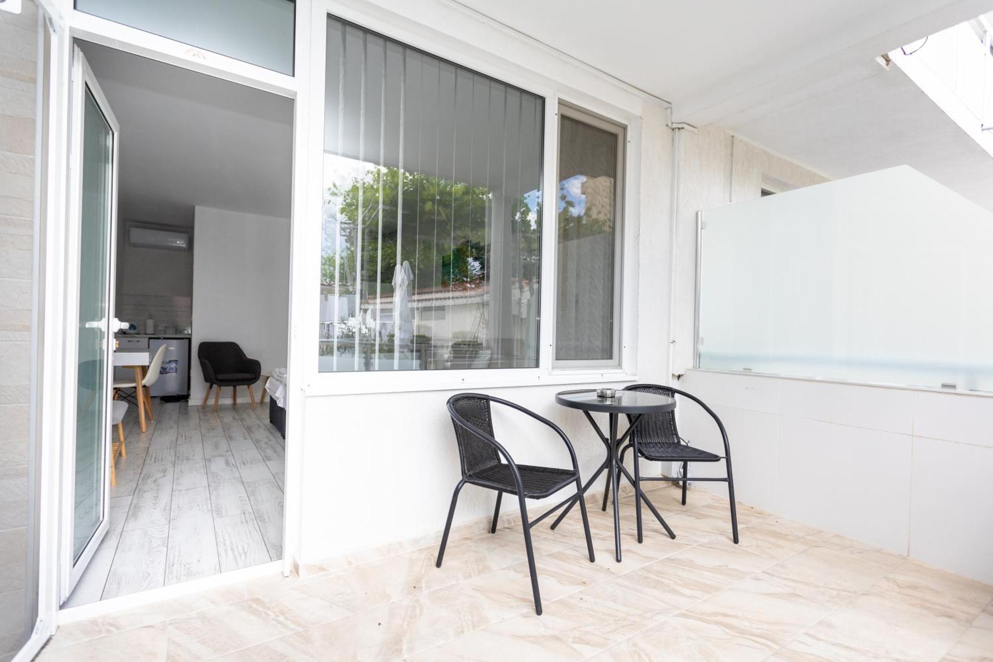 Guest House Desi - Къща За Гости Деси Baltsjik Buitenkant foto