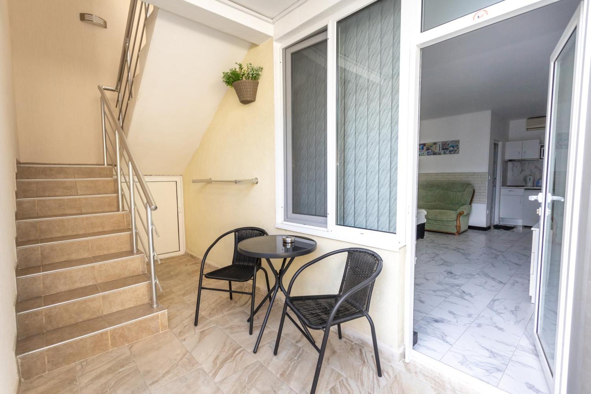Guest House Desi - Къща За Гости Деси Baltsjik Buitenkant foto