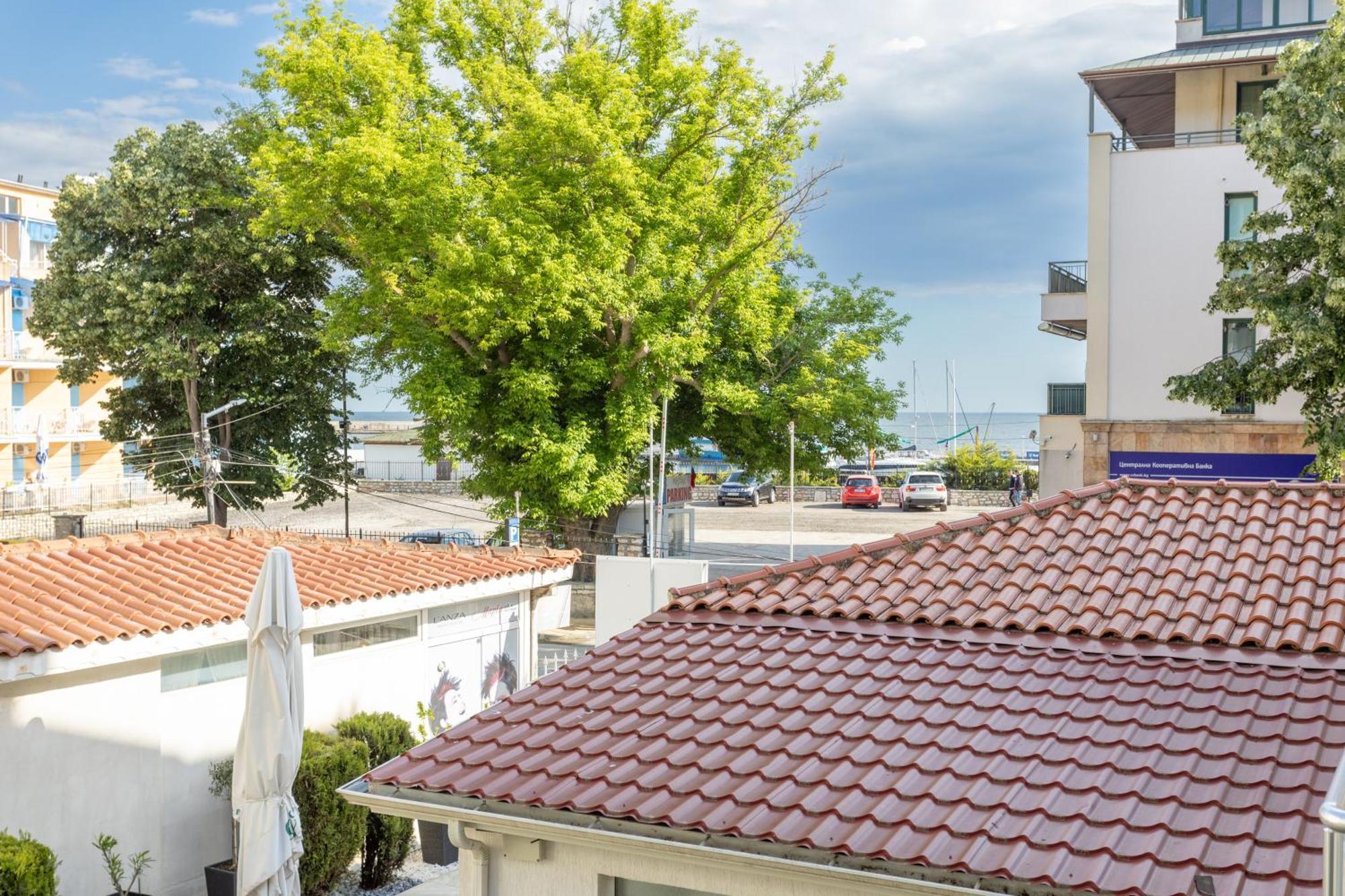 Guest House Desi - Къща За Гости Деси Baltsjik Buitenkant foto