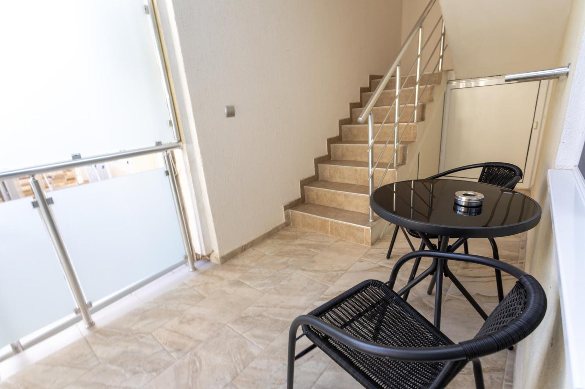 Guest House Desi - Къща За Гости Деси Baltsjik Buitenkant foto